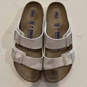 Birkenstock Arizona Desert Soil Geo Camo Snow White Size 9 | 40 New